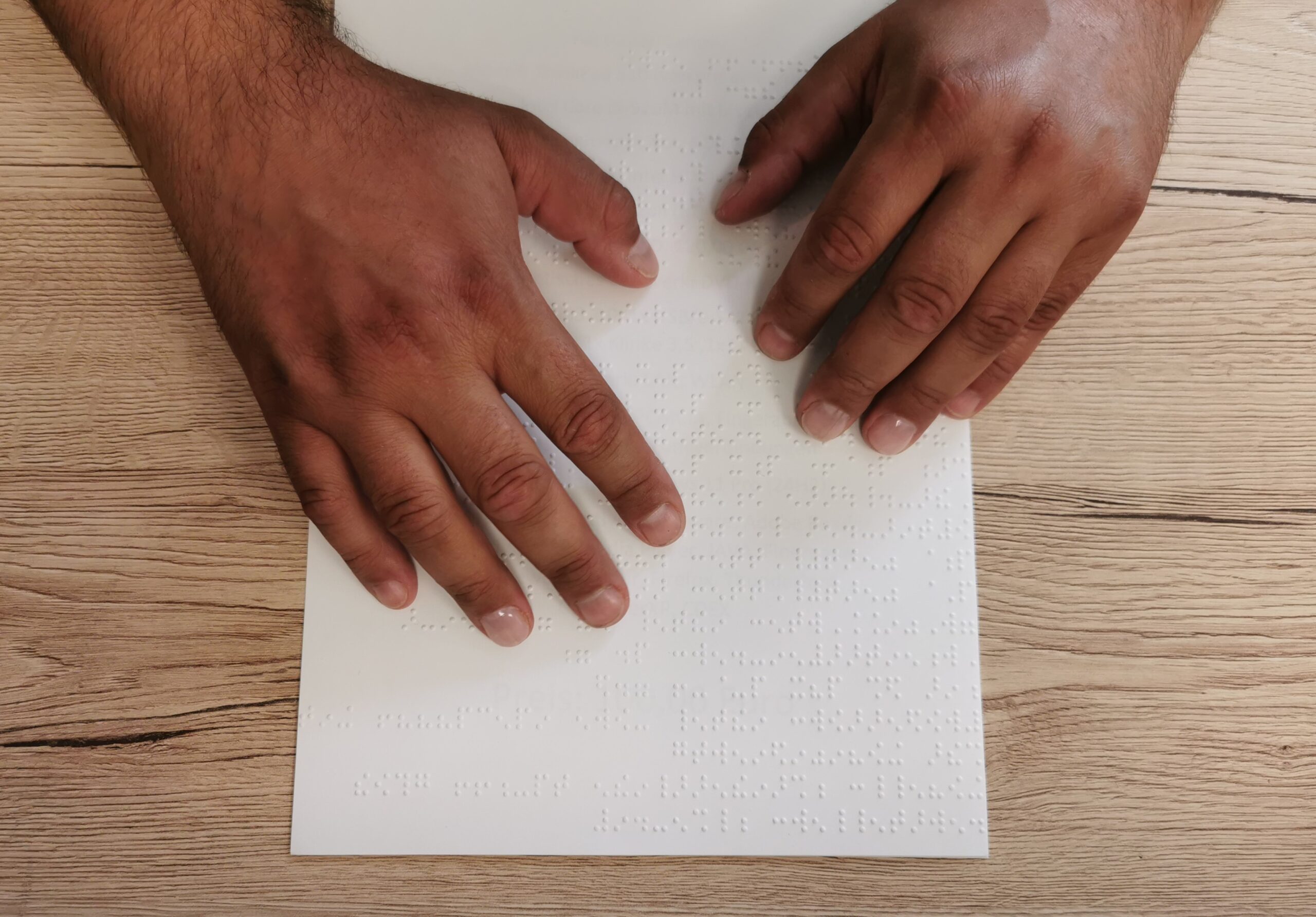 Brailledruck bei SehNix – fühlbare Informationen, klar gestaltet